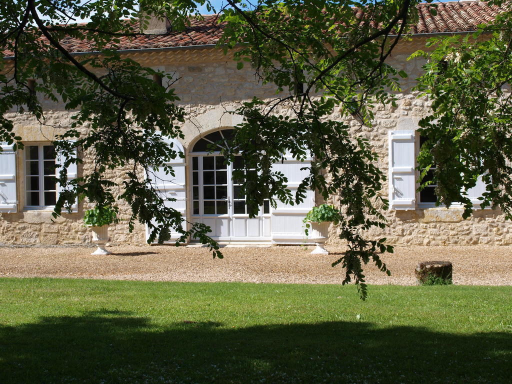 Lacassagne Bed & Breakfast Larressingle Екстериор снимка